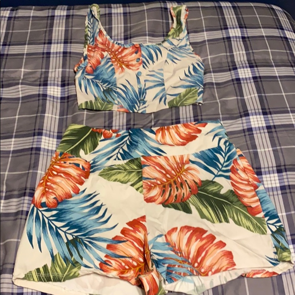 Crop tank and shorts set